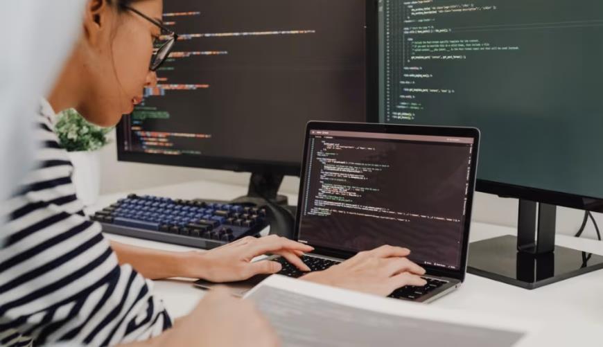 驻马店小程序开发公司：开源Python库与互操作性标准在开发中的关键作用